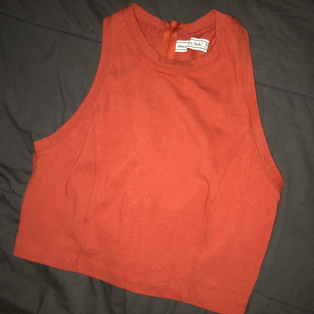 A&F rust scuba tank